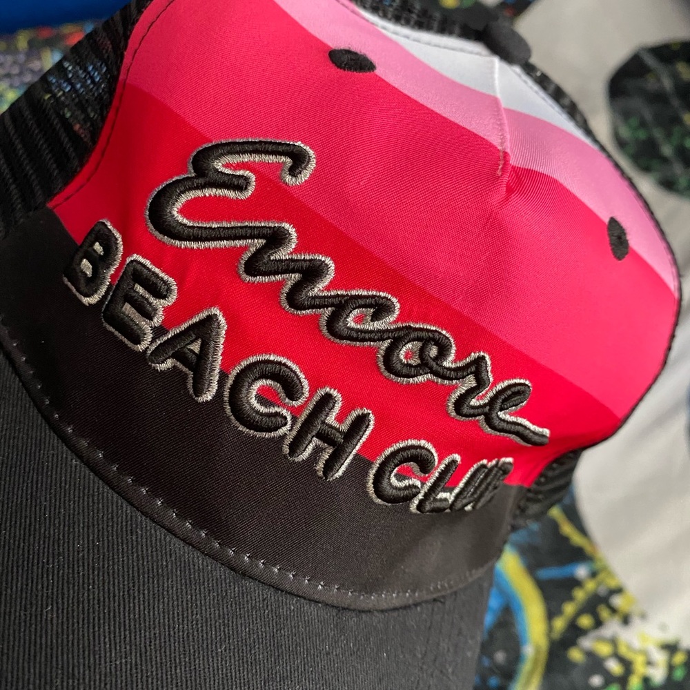 hat - Picture 2 of 7